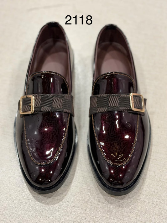 Regal Chain Loafers